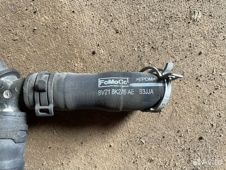 Патрубок Ford 8v21 8k276 ae