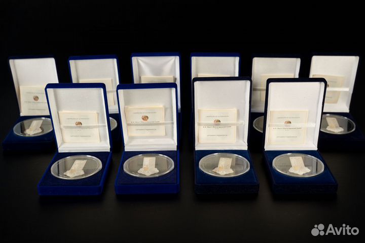 Монета Новоселье, Ниуэ. серебро, 2011 г