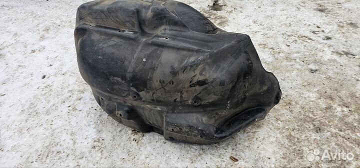 Подкрылки газон next