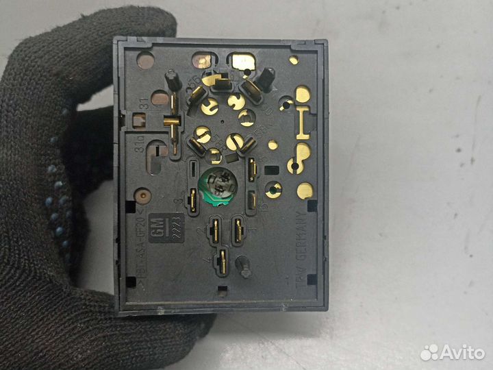 Блок управления светом Сузуки Игнис