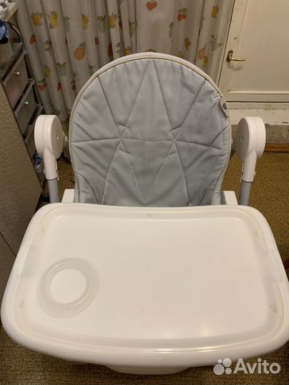 Детский стульчик для кормления