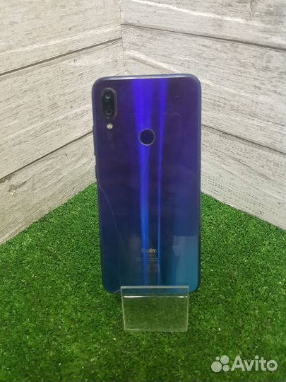 Xiaomi Redmi 7, 4/64 ГБ