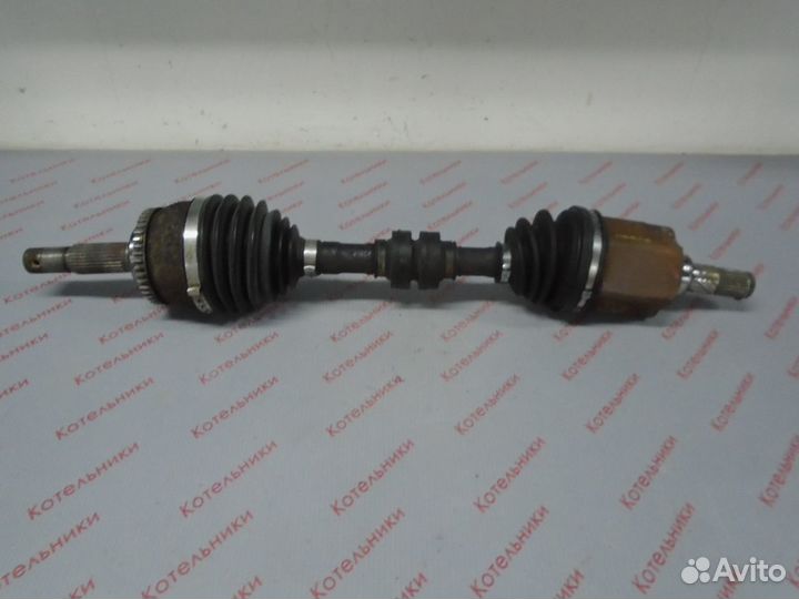 Nissan 39101-AV315 Вал приводной левый
