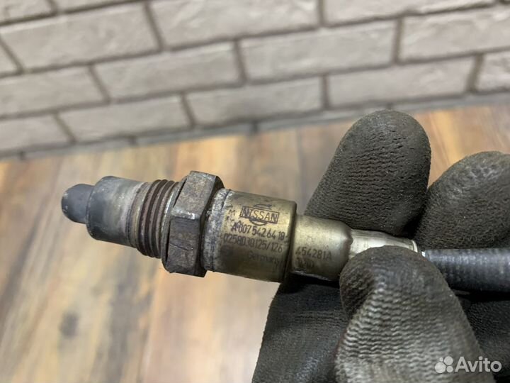 Infiniti Q50 Датчик кислородный Lambdasonde 2й