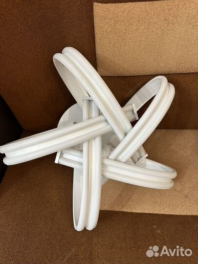 Светильник люстра потолочный светодиодный