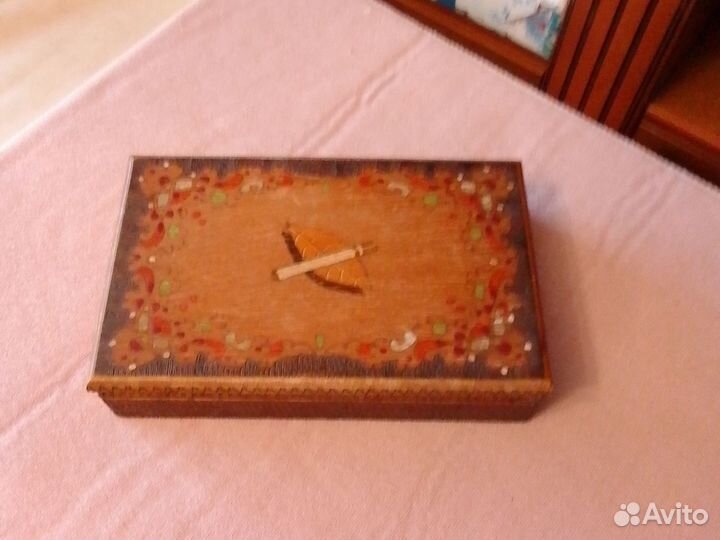 Шкатулка-сигаретница