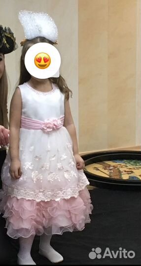 Продам платье для девочки