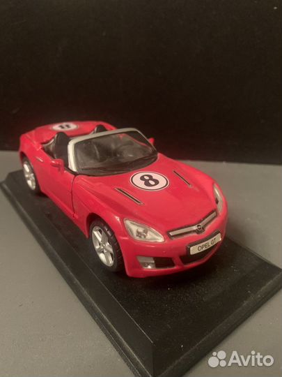 Opel gt burago 1/32