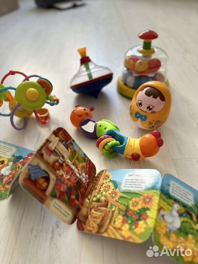 Развивающие игрушки пакетом