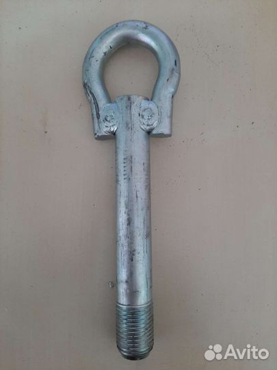 Крюк буксировочный Toyota