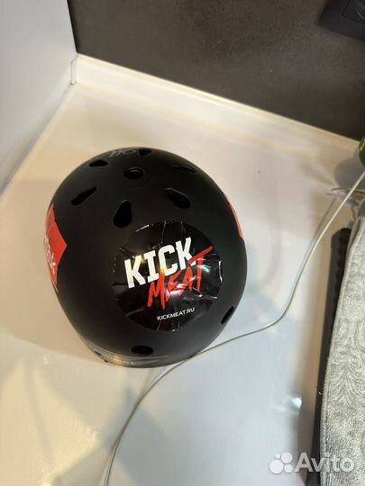 Шлем для трюкового самоката