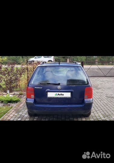 Volkswagen Passat 1.6 МТ, 1998, 335 000 км