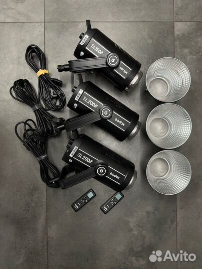 Godox SL200ii, SL150ii