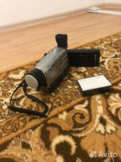 Видеокамера panasonic