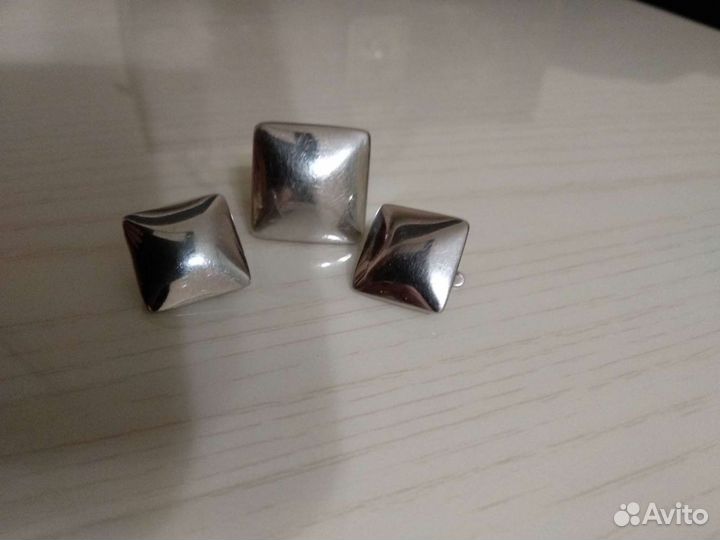 Серебряные украшения