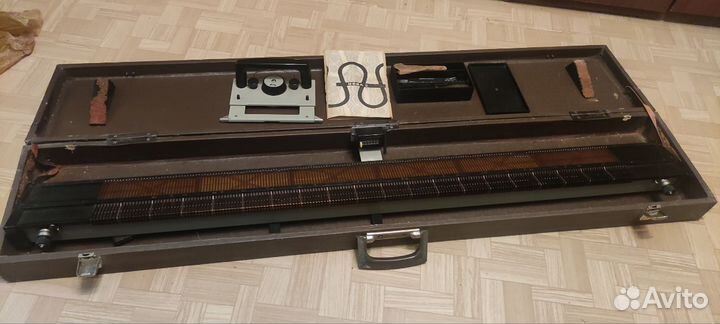 Вязальная машина Нева 2