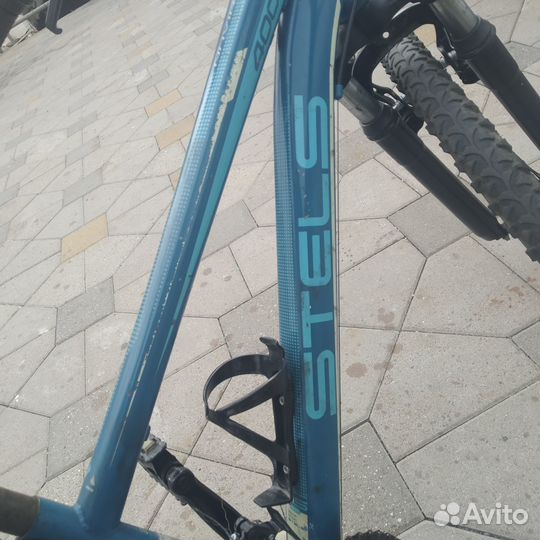 Продам велосипед подрастковый стелс навигатор 400