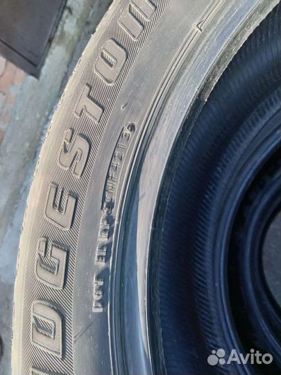 Bridgestone Dueler 684 275/50 R22