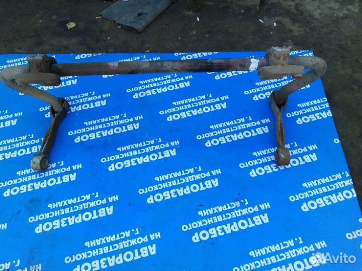 Передний стабилизатор. Iveco Magirus седельный