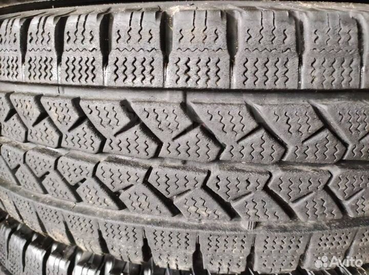 Bridgestone Blizzak VL1 195/80 R15