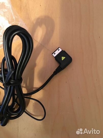 Наушники samsung AEP407