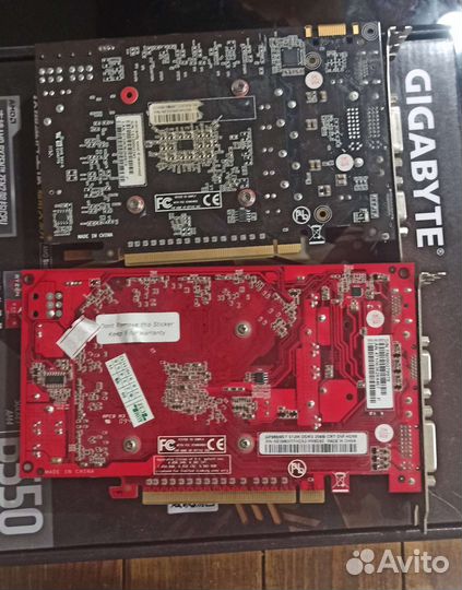 Материнская плата с процессором и памятью