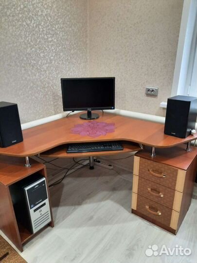Компьютерный стол бу