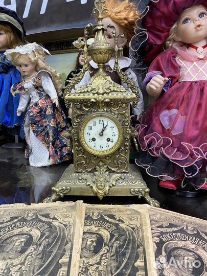 Бронзовые каминные часы