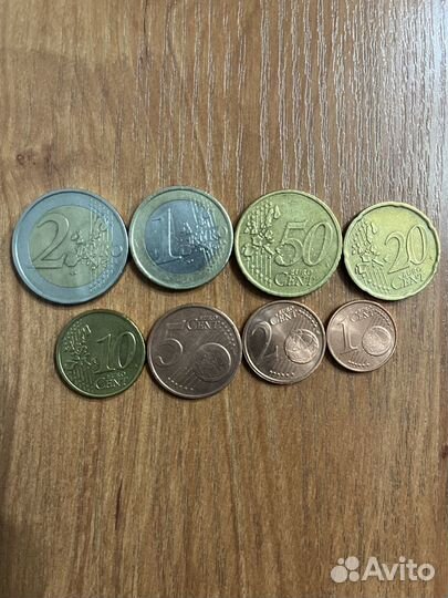 Продам годовой комплект монет Ирландии