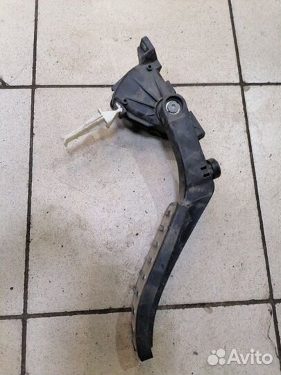 Педаль газа Porsche Cayenne 955