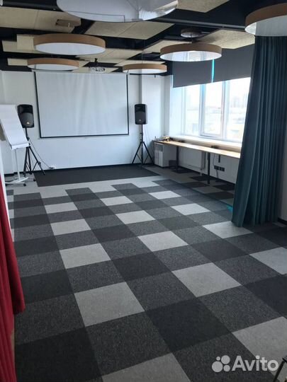 Зал для мероприятий, конференц-зал