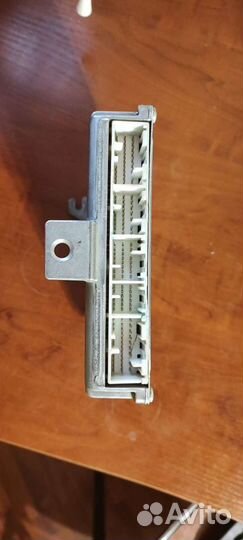 Блок управления двс Honda CR-V 2 2003 г