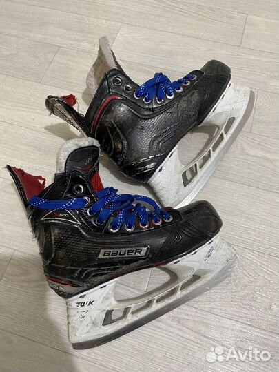 Хоккейные коньки bauer vapor x600 размер 34