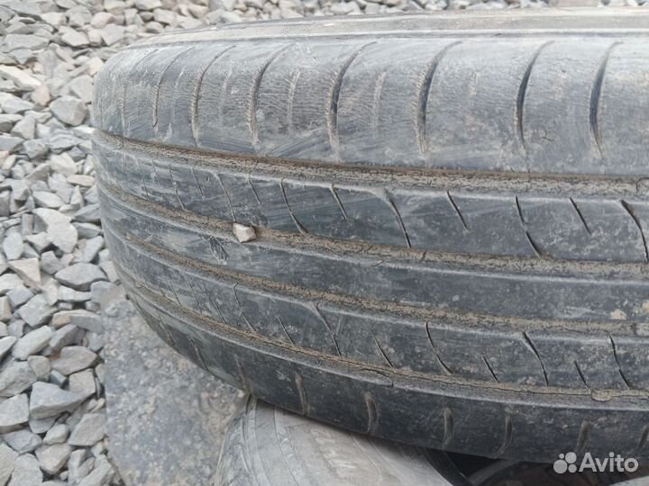 Marshal MH15 215/65 R16