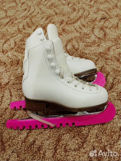 Коньки фигурные профессиональные wifa 28 LL