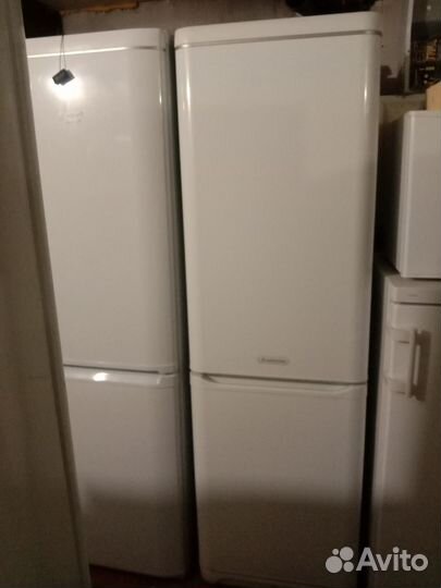 Холодильник hotpoint ariston бу