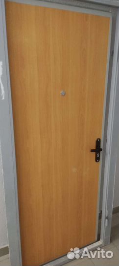 Дверь входная металлическая