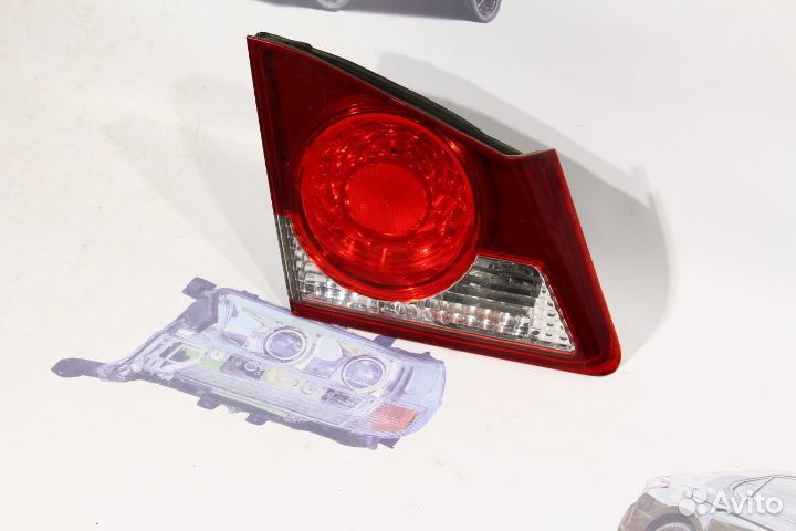 Фонарь крышки багажника задний левый Honda Civic