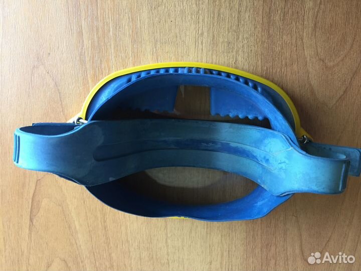 Маска для плавания