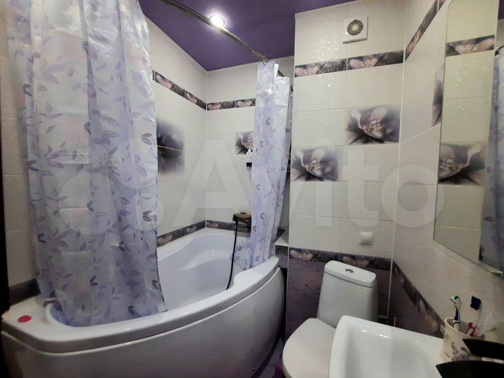 3-к. квартира, 77 м², 2/9 эт.