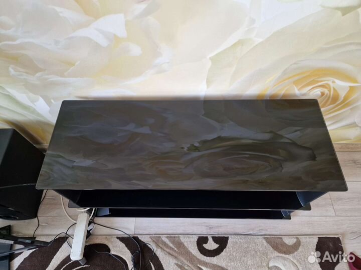 Полка под телевизор либо другое