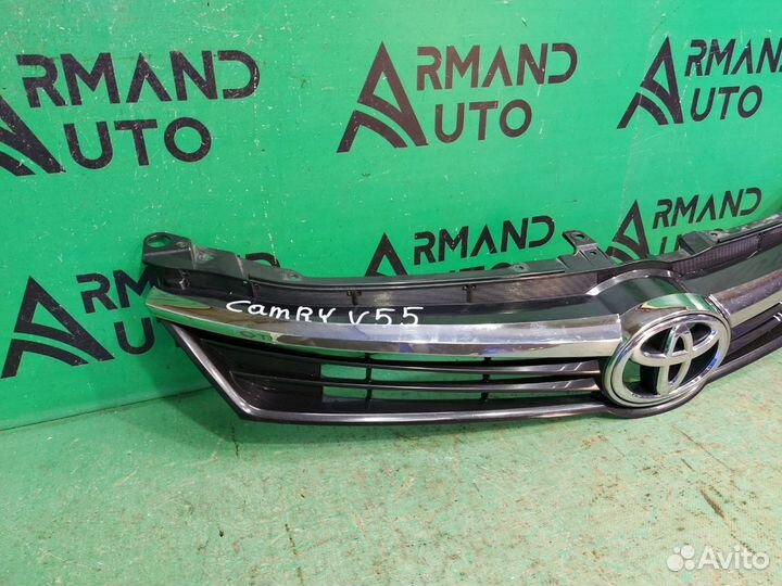 Решетка радиатора Toyota Camry V55 рестайлинг