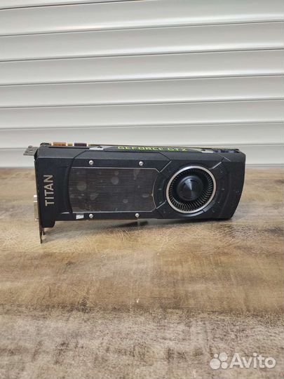 Видеокарта GeForce GTX titan X 12Gb