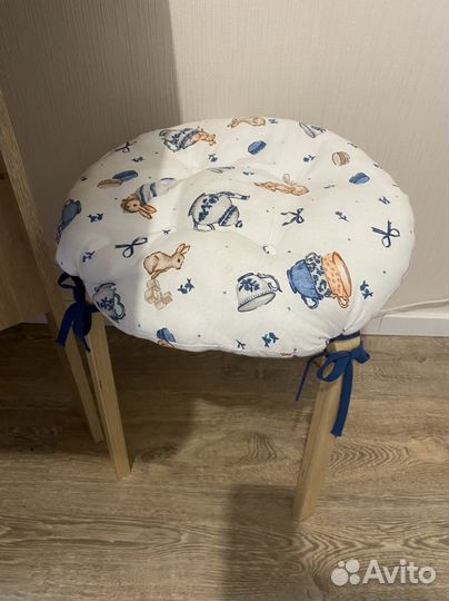 Подушка на стул круглая