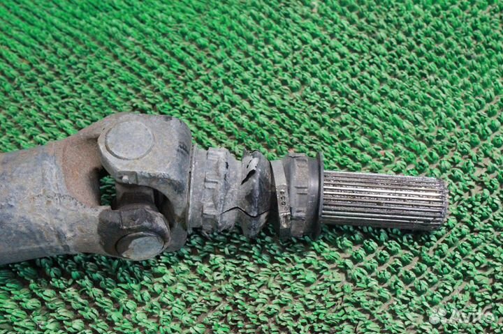 Кардан передний Cadillac Escalade GMT800