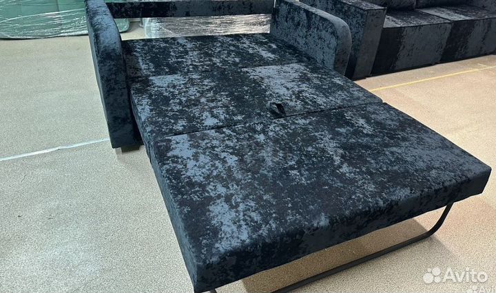 Диван чебурашка