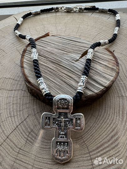 Шнур(Гайтан)с серебряными вставками и крест