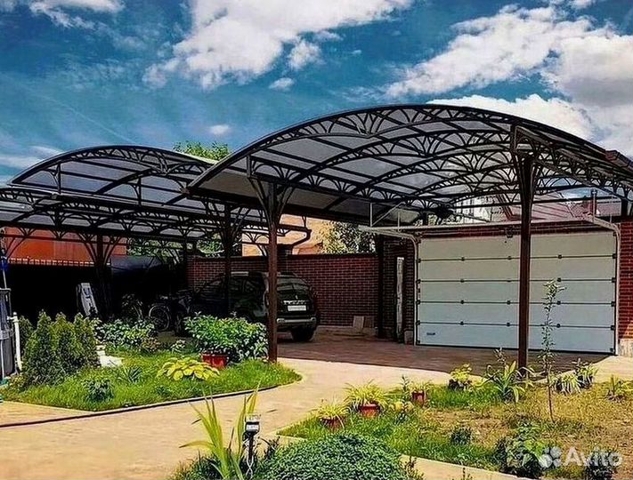 Навес из поликарбоната