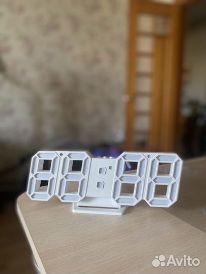 Цифровые часы