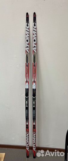 Беговые лыжи атoмic wоrldсuр